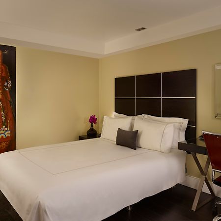 Park Plaza London Riverbank Esterno foto A room at Mandarin Oriental Paris