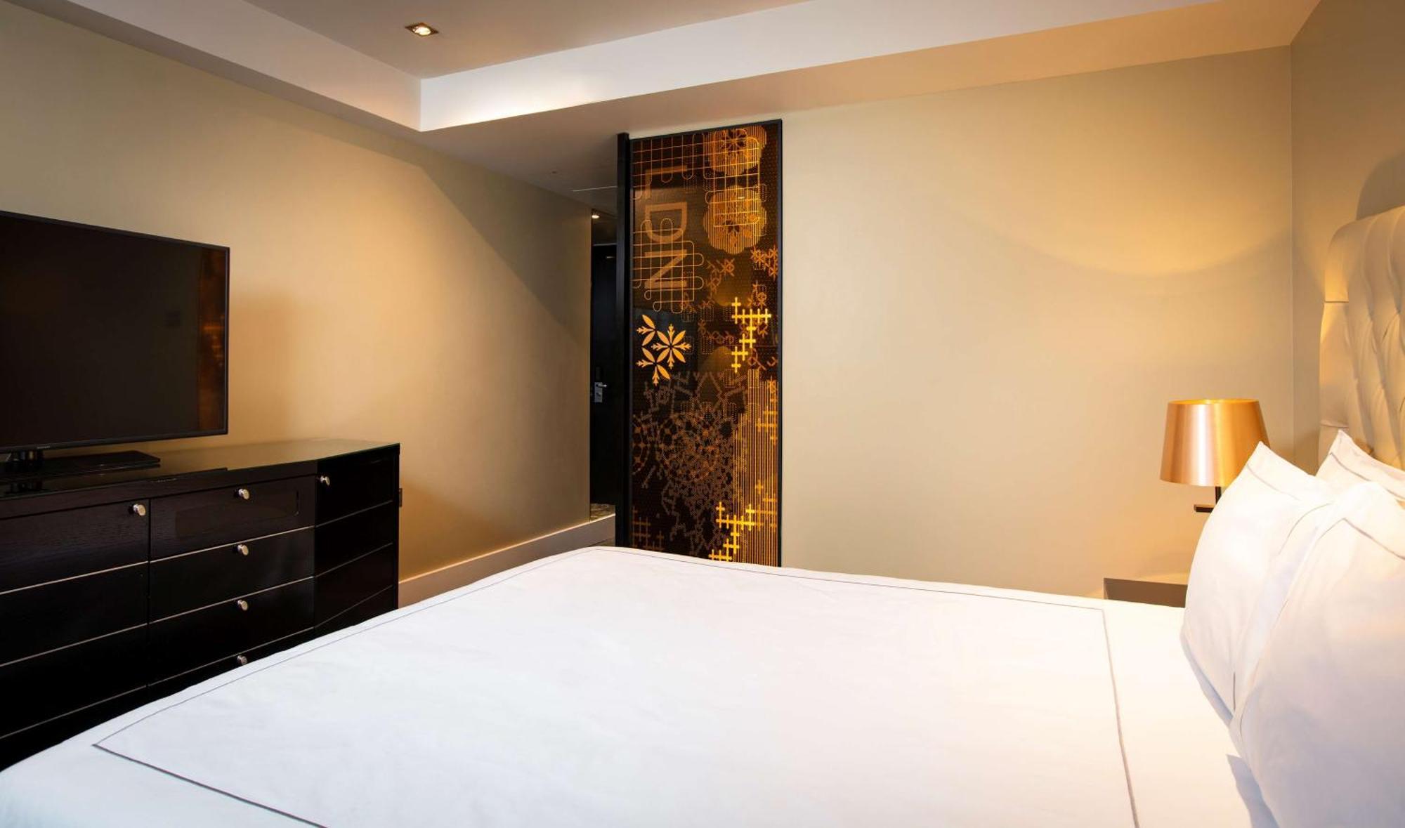 Park Plaza London Riverbank Esterno foto The room of the hotel