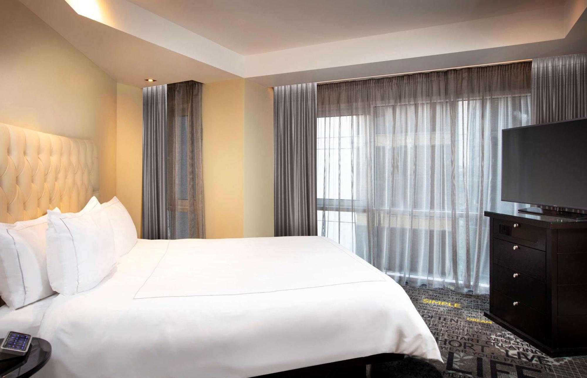 Park Plaza London Riverbank Esterno foto A room at the hotel