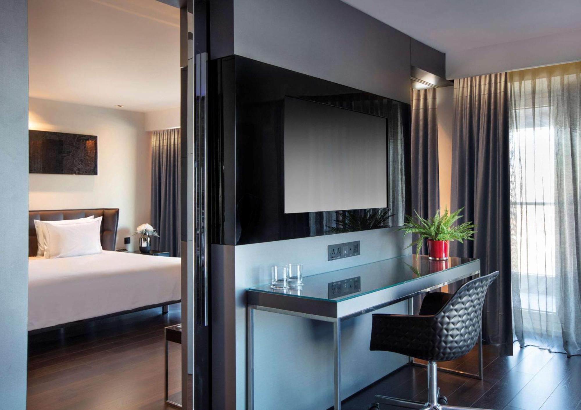 Park Plaza London Riverbank Esterno foto The room of the hotel