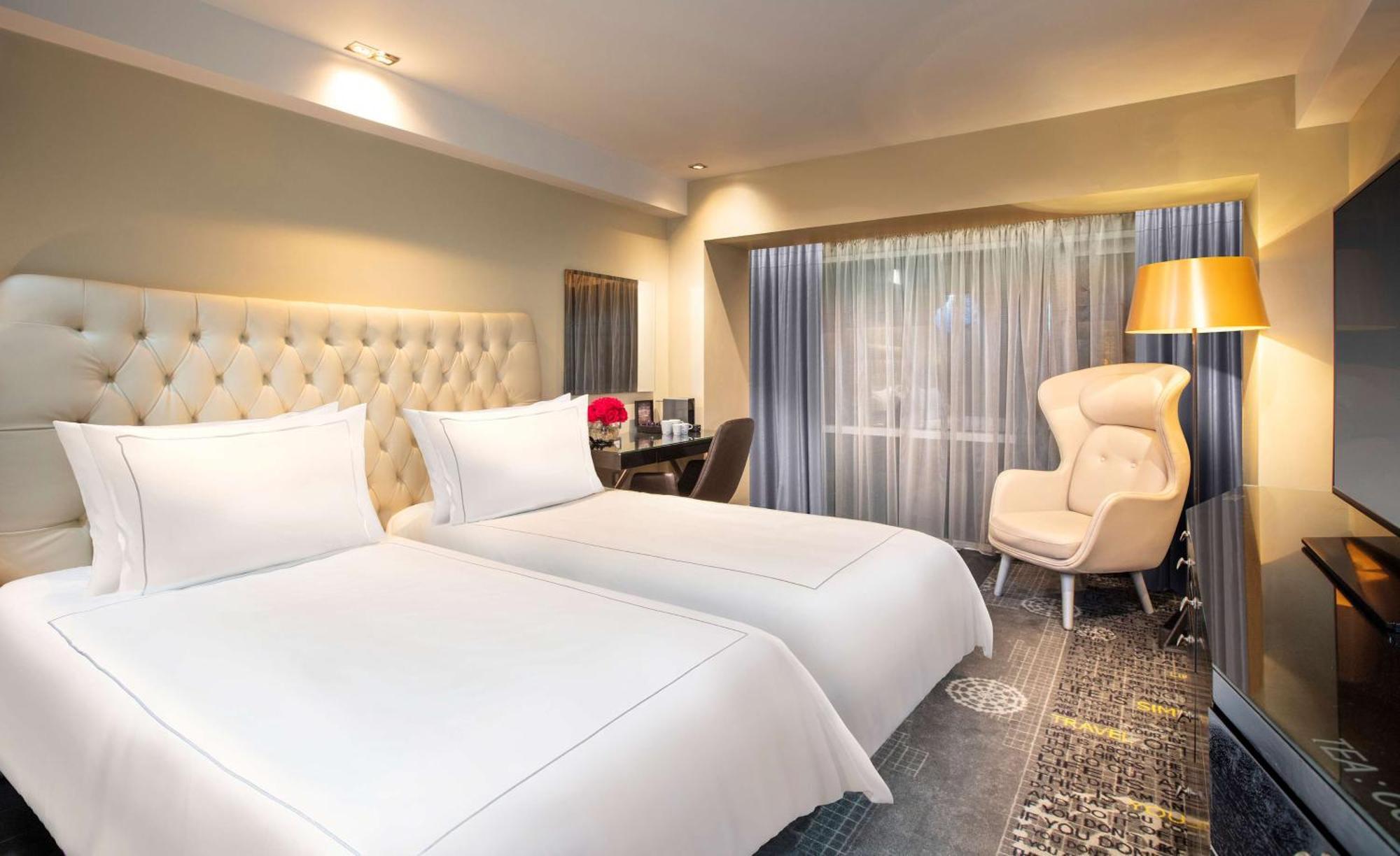 Park Plaza London Riverbank Esterno foto Room at the Ritz-Carlton, London